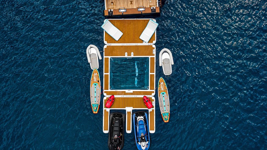 Yachtbeach Inflatable